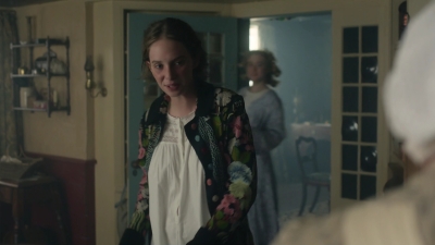 Little_Women_S01E01_mkv0413.jpg