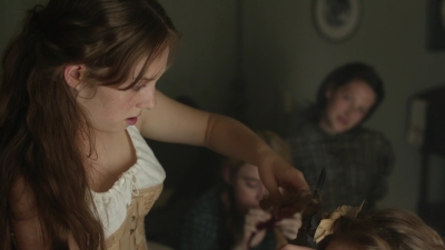 Little_Women_S01E01_mkv0747.jpg