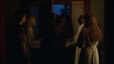 Little_Women_S01E01_mkv3386.jpg