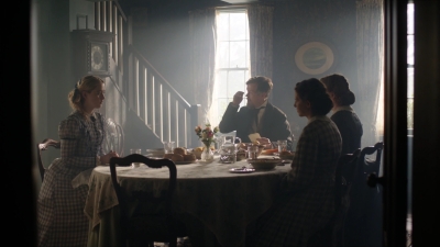 Little_Women_S01E03_mkv7294.jpg