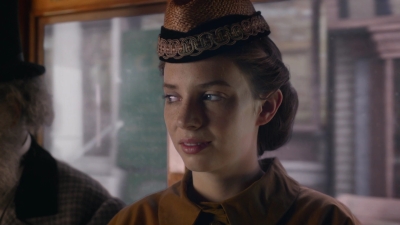 Little_Women_S01E03_mkv7823.jpg