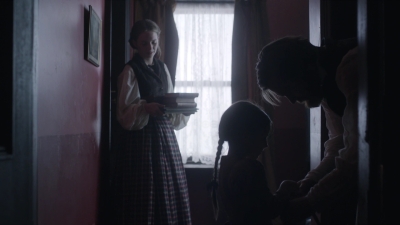 Little_Women_S01E03_mkv7914.jpg