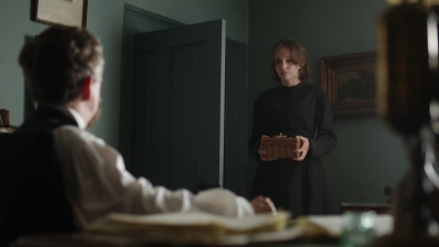 Little_Women_S01E03_mkv9532.jpg