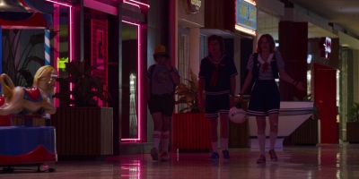 Stranger_Things_S03E02_mp44368.jpg