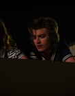 Stranger_Things_S03E04_mp41050.jpg