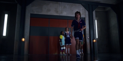 Stranger_Things_S03E05_mp41591.jpg
