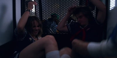 Stranger_Things_S03E07_mp42819.jpg