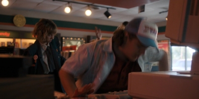 Stranger_Things_S04E02_mp41244.jpg