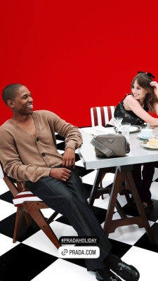 PradaHoliday2024_28529.jpg