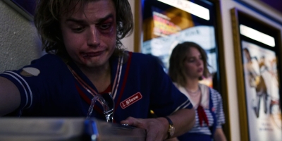 Stranger_Things_S03E07_mp43270.jpg