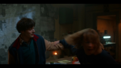 Stranger_Things_S05E02_mkv1913.jpg