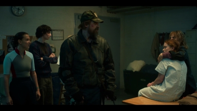 Stranger_Things_S05E07_mkv0924.jpg