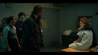 Stranger_Things_S05E07_mkv0925.jpg